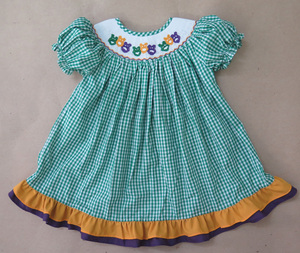 Robe à carreaux à manches bouffantes pour bébé fille, vente en gros, robe smockée personnalisée pour enfants, robe de Mardi Gras pour filles - Product Image 2