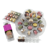 Boîte d'emballage alimentaire jetable en plastique PET transparente carrée, avec gaufrage/vernissage, pour sandwichs, salades, chips, aliments en conserve