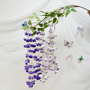 Usine de fleurs artificielles Meiyu Craft, guirlandes de glycine artificielles suspendues 138 cm, fleurs en soie faites à la main, décoration pour toits, pavillons, cours. - Product Image 1