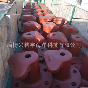 Bolardo de amarre de hierro fundido 450KN tipo brida para anclaje de barcos - Product Image 4
