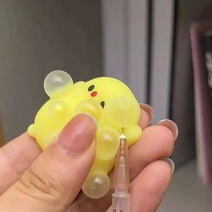 ของเล่นบีบฟองสบู่รูปไก่สีเหลืองสุดนุ่มนิ่ม ตลก ขี้เล่น บีบคลายเครียด ของขวัญสำหรับเด็กและผู้ใหญ่ ช่วยผ่อนคลายความเครียด - Product Image 3