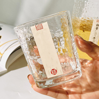 Vente en Gros Pichet d'Eau en Verre Unique avec Ensemble de 6 Verres, Emballé, Haute Qualité, Nouveau Design, Carafe d'Eau en Verre Cristal avec Couvercle