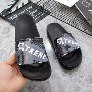 Pantoufles en PVC avec logo personnalisé d'usine en gros avec impression en relief tongs pour <span class=keywords><strong>entreprise</strong></span> - Product Image 1