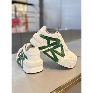 Scarpe Casual da Uomo Versatili Nuove di Tendenza per il Commercio Transfrontaliero, con Suola Spessa e Rialzo Interno, Comode e di Design (Modello Forrest G) - Product Image 5