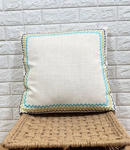 Funda de cojín decorativa hecha a mano con bordado bohemio azul y amarillo, borde cuadrado, decoración para el hogar y sofá - Product Image 2