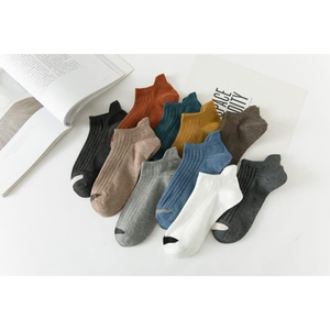 ชุดเดรสสำหรับผู้ชายฤดูใบไม้ร่วงถุงเท้าผ้าแจ็คการ์ดผ้าสแปนเด็กซ์/ โพลีเอสเตอร์/ ผ้าฝ้ายระบายอากาศลายการ์ตูนสวมใส่สบายสำหรับทุกวัน - Product Image 3