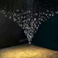 Lustre en cristal moderne personnalisé de haute qualité lumière suspendue en forme de papillon de luxe pour restaurants pendentif long suspendu créatif