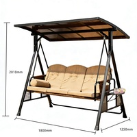 Fauteuil suspendu d'extérieur moderne en métal avec coussins imperméables - Conception à double balançoire pour cour de villa et terrasse - 3 places