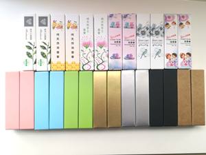 Kotak lipstik warna-warni langsung dari pabrik, karton lipstik, kotak lip balm, kotak kemasan cetak kartu putih - Product Image 1