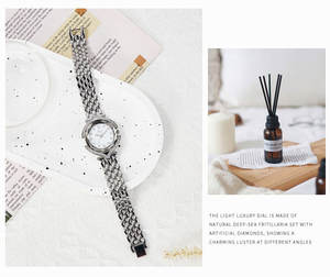 Montre à quartz pour femme en acier allié diamant, petite niche de luxe, étanche, design personnalisé en usine - Product Image 3