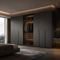 Dressing sur mesure de luxe moderne avec armoire intégrée, rangement de chambre, éclairage LED, porte vitrée et tiroirs en bois pour hôtel