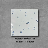 Carrelage en terrazzo de haute qualité 600x600 mm, blanc, glaçure polie, moderne et minimaliste pour une utilisation en intérieur - pour salon, chambre à coucher, salle à manger