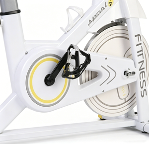 Bicicleta de Spinning Blanca de Lujo para Interiores, Bicicleta de Ejercicio Ajustable para Uso Doméstico con Monitor LCD - Product Image 2