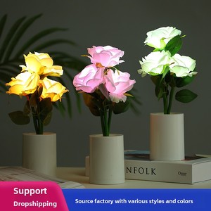Luce Notturna a Forma di Rosa con LED a Batteria, Bianco Caldo, Dimensioni Medie, Bouquet Artificiale in ABS per Camera da Letto e Decorazione Casa - Product Image 6