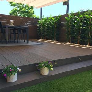 Tarima de WPC para Exteriores, Venta al por Mayor de Fábrica, Tarima de Madera Plástica Compuesta con Aspecto de Madera para Patio, Jardín y Terraza - Product Image 4