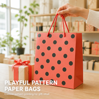 Sac cadeau en papier kraft écologique à succès avec impression recto-verso, couleur et logo personnalisés, poignée en ruban pour promotion