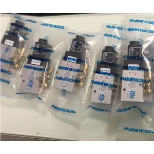 SM102 CD102 GTO46 GTO52 MO 4 renkli baskı makineleri Solenoid valf 61.184.1051/ 98.184.1051 bakır konektörlü