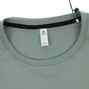 Camiseta deportiva de manga corta para hombre, Camiseta deportiva estampada de secado rápido, color sólido - Product Image 3