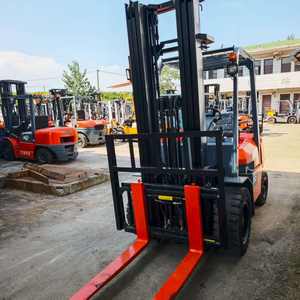 รถยกโตโยต้าเชื้อเพลิงคู่ ประสิทธิภาพสูง 3 ตัน รถยก LPG มือสอง รุ่น FD30 - Product Image 3