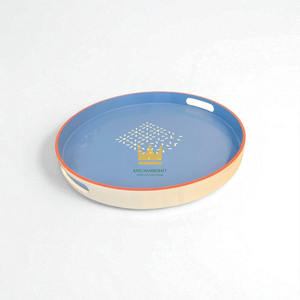 Bandeja de Servir de Madera Lacada Decorativa Hecha a Mano con Diseño Moderno y Elegante, Ecológica, para Utensilios de Cocina - Product Image 2