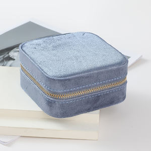 Estuche de Viaje de Terciopelo Personalizado al por Mayor para Joyas, Caja Portátil Elegante para Guardar Anillos, Pendientes y Collares - Product Image 5