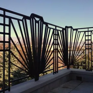 Benutzer definierte äußere schmiede eiserne Balkon geländer Designs für Veranda/Metall Balkon geländer dekorativ