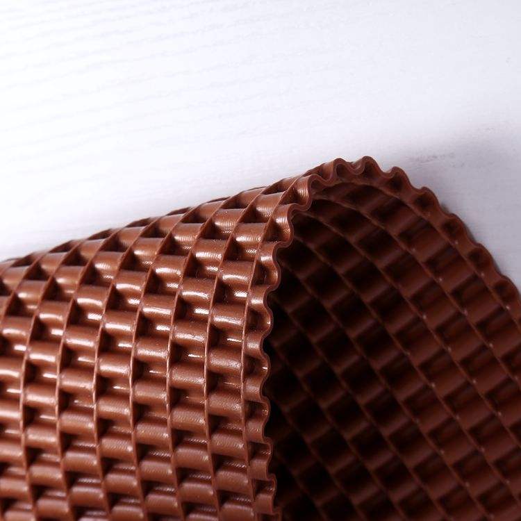 สีน้ำตาล