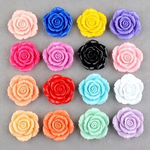 Cabochons plats en résine de 42 mm, embellissements en forme de rose, roses artificielles à dos plat pour la fabrication de bijoux, breloques en forme de roses - Product Image 1