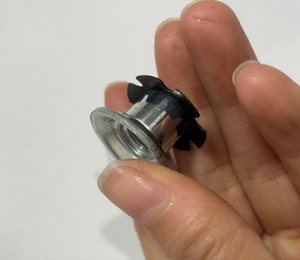 1/4 <span class=keywords><strong>5</strong></span>/16 3/16 3/8 Mountainbike Fiets Pijp Connector Schroefdraad Zonnebloem <span class=keywords><strong>Inserts</strong></span> Moer Voor Ronde Stalen Buizen End Ster Moer - Product Image 3