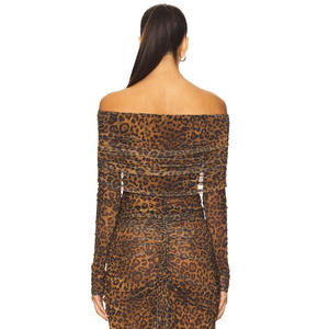 Ropa Femenina Europea y Americana Más Vendida, Otoño 2025, Nueva Camisa con Cuello de Hombro Descubierto, Estilo Dulce y Fresco, Falda Estampada de Dos Piezas - Product Image 2