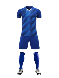 Maillots de football hautement personnalisés. Nous prenons en charge les commandes que nos concurrents n'osent pas prendre en charge. Contactez-nous pour plus d'informations. - Product Image 3