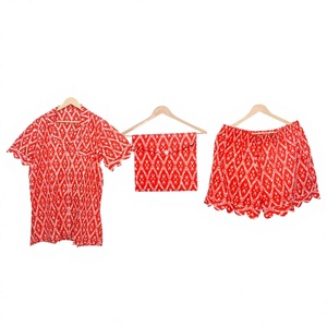 Conjunto de Pijama de Algodón 100% en Oferta, Camisón Floral de Manga Corta Cómodo para Primavera, Verano y Otoño para Ella - Product Image 1