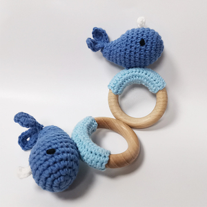 TK-chupete orgánico sensorial personalizado para bebé, juguete de ganchillo con clip con sonajero de madera, conjunto de regalo, animales del mar, sonajero - Product Image 4