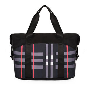 กระเป๋าเดินทางแบบมีซิปขนาดใหญ่ ทนทาน ผลิตจากไนลอน แฟชั่น สำหรับออกกำลังกาย เล่นกีฬา เหมาะสำหรับทุกเพศ - Product Image 2