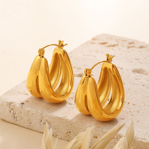 Pendientes de Aro en Forma de U, Aleación de Zinc, Oro y Plata, Pendientes de Moda para Mujer, Diseño Geométrico, Joyería de Moda - Product Image 3