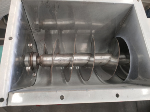 Le moulin à granulés pour aliments du bétail/les ovins de 500-800 kg/h permet d'économiser 15 % d'énergie pour les petites exploitations d'engraissage des ruminants. - Product Image 2
