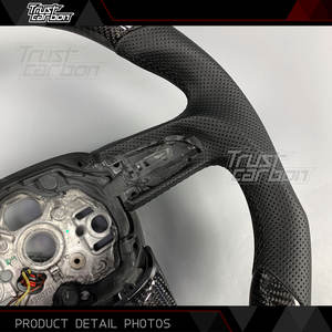 Volantes Personalizados de Fibra de Carbono y Cuero Perforado para <span class=keywords><strong>Audi</strong></span> Serie <span class=keywords><strong>Q</strong></span> S <span class=keywords><strong>RS</strong></span> 2016-2024 RS3 RS5 Q3 Q5 Q7 Q8 - Product Image 4