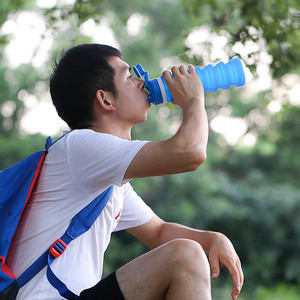 Bouteille d'eau pliable en silicone 350ML 550ML 750ML pour sports de plein air, voyage, course à pied, camping, cyclisme - Product Image 2