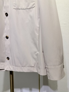 Veste légère de style vintage et old-fashioned pour homme, de la marque de luxe Loro Piana, pour un look business décontracté. - Product Image 3