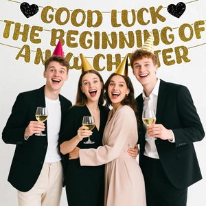 Decorazioni per <span class=keywords><strong>Addio</strong></span> e Buona Fortuna - Striscione e Ghirlanda Glitter Oro 'Il Comizio <span class=keywords><strong>di</strong></span> un Nuovo Capitolo' per Pensionamento e Partenze - Product Image 4