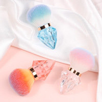 Brosses douces pour enlever la poudre de manucure, brosses de nettoyage des ongles en forme de diamant