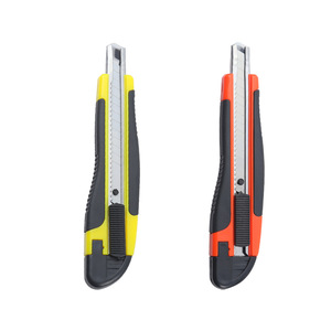 Cuchillo Multiusos Personalizable de 9 mm con Mango de PP+TPR, Diseño de Seguridad, Cuchillo para Cajas de Cartón - Compatible con OEM - Product Image 1