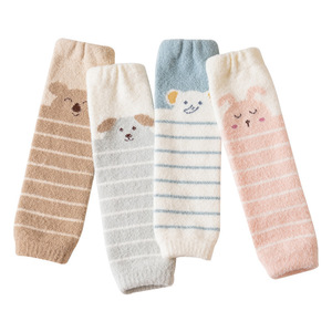 Calze Lunghe Invernali per Neonati, Spesse e Assorbenti, Antiscivolo, con Motivi Animali a Righe, Comode e Morbide - Product Image 5