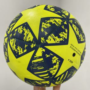 Balón de Fútbol de Talla 5 y 4, Precio Económico al por Mayor de Fábrica, Buena Calidad, Tacto Suave, PVC/PU, para Entrenamiento Profesional y Partidos - Product Image 1