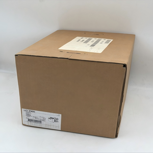 Disjoncteur NS1600 NA à boîtier moulé 1600A 4 pôles pour automatisation industrielle PLC - Product Image 1