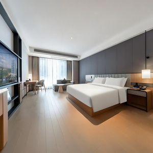 Design moderno 5 stelle camera d'albergo Set <span class=keywords><strong>di</strong></span> mobili letto King Size pannello testiera in legno Hotel camera da letto Set per - Product Image 1