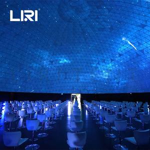 Tente de cinéma de dôme de projection géodésique en tissu PVC transparent de 30m pour événement et fête - Product Image 4