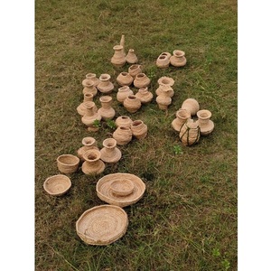 Jarrones de Yute Enrollados, Artesanía en Yute, Decoración Ecológica Hecha a Mano para el Hogar, Elaborada con Fibra Natural, Perfecta para la Sala de Estar - Product Image 1