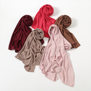 新款上市平纹麦地那真丝披肩飘逸厚雪纺时尚围巾头巾伊斯兰女性抗皱头饰 - Product Image 4