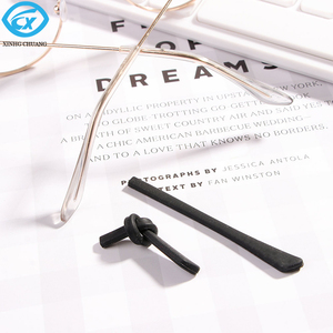 Cojines <span class=keywords><strong>de</strong></span> silicona <span class=keywords><strong>de</strong></span> alta calidad <span class=keywords><strong>para</strong></span> <span class=keywords><strong>gafas</strong></span>, <span class=keywords><strong>almohadillas</strong></span> <span class=keywords><strong>para</strong></span> <span class=keywords><strong>gafas</strong></span>, <span class=keywords><strong>almohadillas</strong></span> <span class=keywords><strong>para</strong></span> <span class=keywords><strong>gafas</strong></span> antideslizantes, gancho <span class=keywords><strong>para</strong></span> la oreja, empuñaduras deportivas cómodas <span class=keywords><strong>para</strong></span> las orejas - Product Image 2